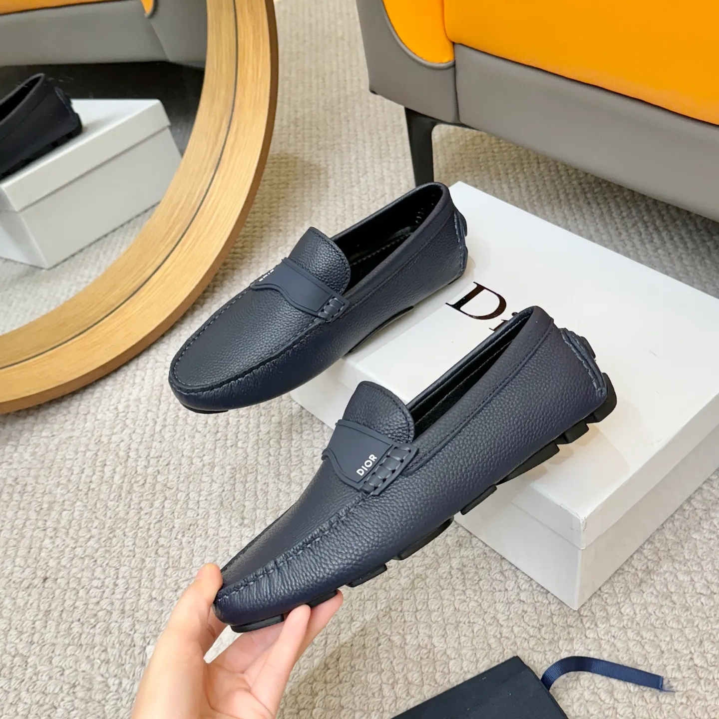 Men's clothing and shoes 💰420! (Yangli) Quality DIOR [Dior’s latest arrival] real auction hot-selling Doudou shoes 🔍DIOR) new Doudou shoes 👍Belgian designer Martin Margiela serves as Gucci shoe designer y full of charm, luxury style gentleman upper: imported cowhide, lining with spring sweat-absorbent first-layer sheepskin. Outsole Brand outsole, the last stitching on the bottom will never come off; equipped with classic Gucci exquisite hardware C D buckle💋The whole pair of shoes is fashionable and casual without losing high-end style; standard 38-46